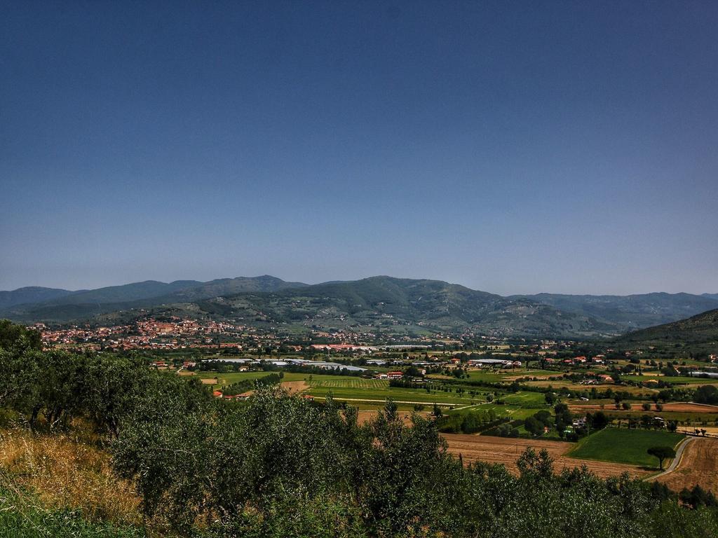 Belvilla By Oyo Montecchio Castiglion Fiorentino Bagian luar foto
